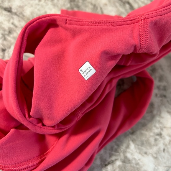 Lululemon Align, light support (A/B cup) bra - Picture 3 of 4